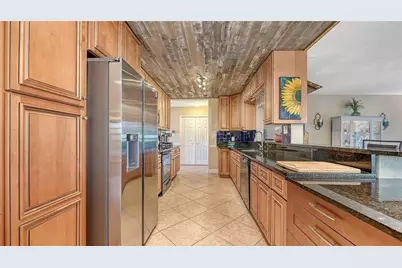 836 Magellan Drive, Sarasota, FL 34243 - Photo 20