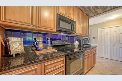 836 Magellan Drive, Sarasota, FL 34243 - Photo 22