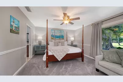 836 Magellan Drive, Sarasota, FL 34243 - Photo 22