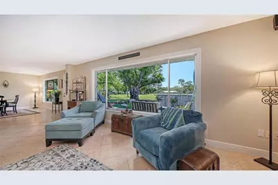 836 Magellan Drive, Sarasota, FL 34243 - Photo 8