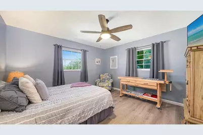 836 Magellan Drive, Sarasota, FL 34243 - Photo 26