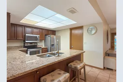 1232 Haddington Circle #65, Sun City Center, FL 33573 - Photo 10