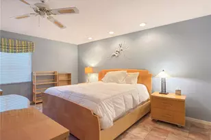 1232 Haddington Cir, Sun City Center, FL 33573 - Photo 16