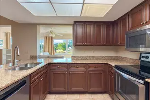 1232 Haddington Cir, Sun City Center, FL 33573 - Photo 14