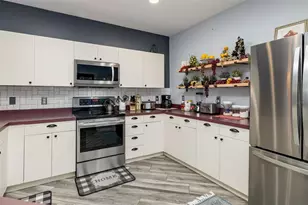 411 28th St W, Palmetto, FL 34221 - Photo 14