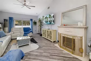 411 28th St W, Palmetto, FL 34221 - Photo 12