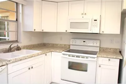 6044 7th Avenue W #6044, Bradenton, FL 34209 - Photo 6