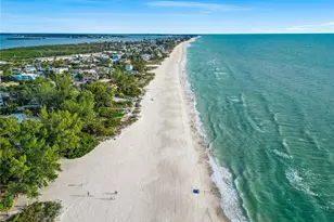 103 Palm Ave, Anna Maria, FL 34216 - Photo 38