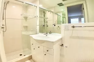 103 Palm Ave, Anna Maria, FL 34216 - Photo 32