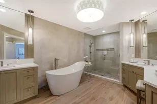 6465 Water Crest Way, Lakewood Ranch, FL 34202 - Photo 32