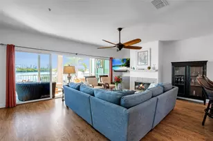 9203 Midnight Pass Rd, Sarasota, FL 34242 - Photo 4