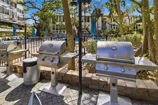 1169 W Peppertree Dr, Sarasota, FL 34242 - Photo 52