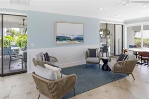 1169 W Peppertree Dr, Sarasota, FL 34242 - Photo 42