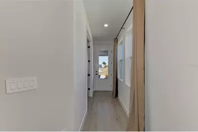 2821 Marrakesh Lane, Sarasota, FL 34234 - Photo 8