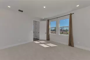 2821 Marrakesh Ln, Sarasota, FL 34234 - Photo 22