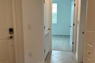 12180 Wellen Golf St, Venice, FL 34293 - Photo 2