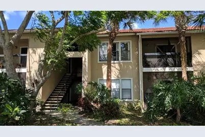 4028 Crockers Lake Boulevard #11, Sarasota, FL 34238 - Photo 2