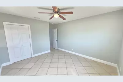 2001 Saint George Drive, Bradenton, FL 34208 - Photo 18