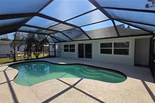 2001 St George Dr, Bradenton, FL 34208 - Photo 30