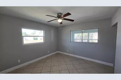 2001 Saint George Drive, Bradenton, FL 34208 - Photo 12