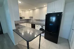 5800 Hollywood Blvd, Sarasota, FL 34231 - Photo 6