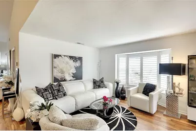 5803 Garden Lakes Drive, Bradenton, FL 34203 - Photo 8