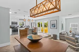 117 Willow Ave, Anna Maria, FL 34216 - Photo 8