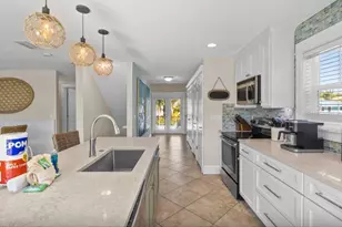 117 Willow Ave, Anna Maria, FL 34216 - Photo 12