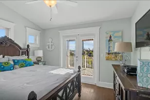 117 Willow Ave, Anna Maria, FL 34216 - Photo 30