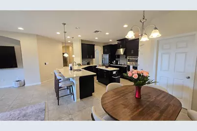 5729 Sunflower Circle, Sarasota, FL 34238 - Photo 14