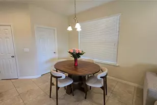 5729 Sunflower Cir, Sarasota, FL 34238 - Photo 12