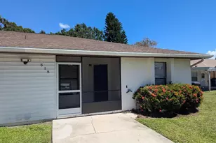 618 45th St E, Palmetto, FL 34221 - Photo 2