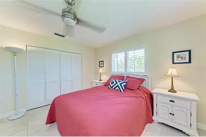 2360 Arborfield Lane, Sarasota, FL 34235 - Photo 36