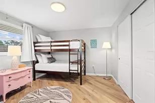 3165 Regatta Cir, Sarasota, FL 34231 - Photo 24