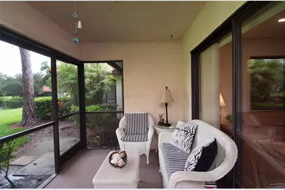 5635 Golf Pointe Drive #101, Sarasota, FL 34243 - Photo 14