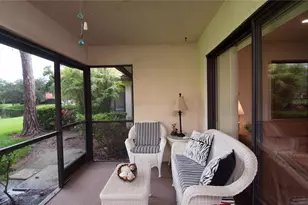 5635 Golf Pointe Dr, Sarasota, FL 34243 - Photo 14