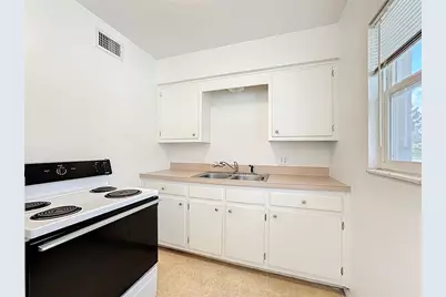 1803 46th Ave Drive W, Bradenton, FL 34207 - Photo 10