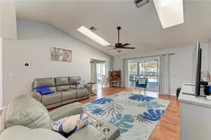 4660 32nd Ct E, Bradenton, FL 34203 - Photo 8