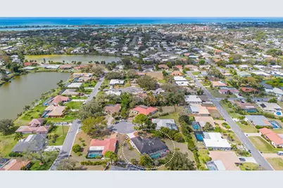 2262 Lakewood Lane, Nokomis, FL 34275 - Photo 44