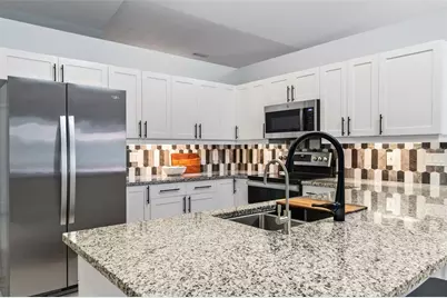 2262 Lakewood Lane, Nokomis, FL 34275 - Photo 8