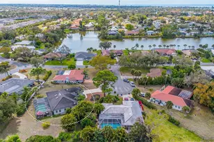 2262 Lakewood Ln, Nokomis, FL 34275 - Photo 42