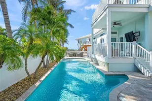 105 49th St, Holmes Beach, FL 34217 - Photo 50