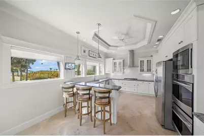 105 49th Street, Holmes Beach, FL 34217 - Photo 18