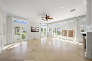 105 49th St, Holmes Beach, FL 34217 - Photo 26