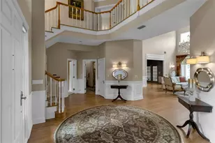 4079 Las Palmas Way, Sarasota, FL 34238 - Photo 4