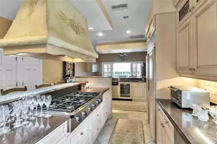 4079 Las Palmas Way, Sarasota, FL 34238 - Photo 24