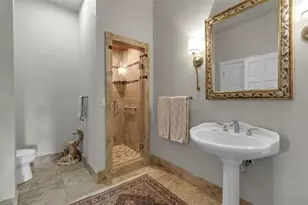 4079 Las Palmas Way, Sarasota, FL 34238 - Photo 10