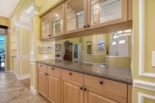 5566 Magnolia Tree Terrace, Sarasota, FL 34233 - Photo 18