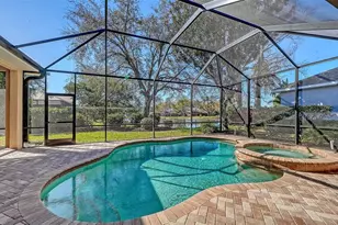 5566 Magnolia Tree Terrace, Sarasota, FL 34233 - Photo 2