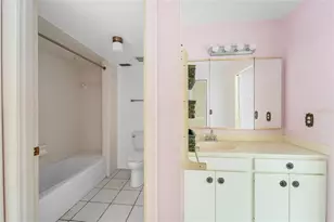 614 Spring Lakes Blvd, Bradenton, FL 34210 - Photo 12